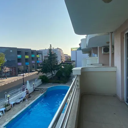 Apartment Sea View 11