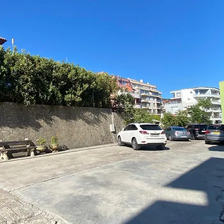 Sea View 11