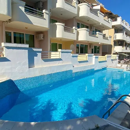 Sea View 11 Apartment *